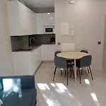 Apartment Living Libreros *