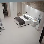 Apartment Living Libreros *